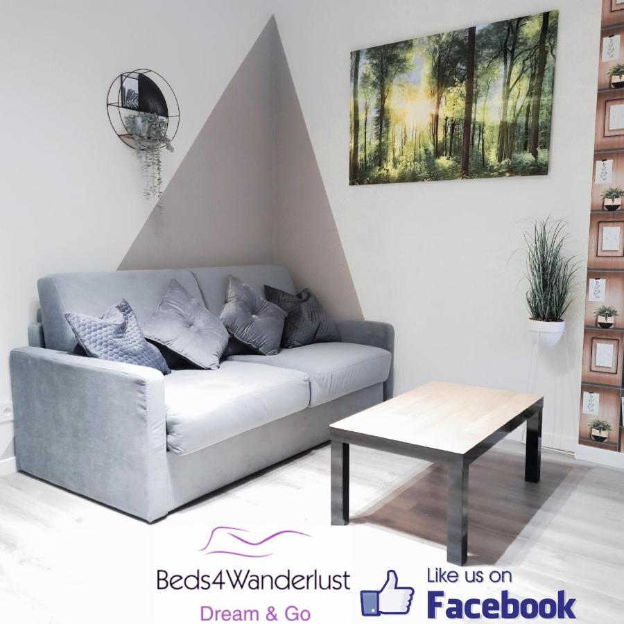 Detente & Jardin By Beds4Wanderlust - Charmant T2 Avec Jardin - Gare Plaisir-Grignon, Versailles 20Km Εξωτερικό φωτογραφία
