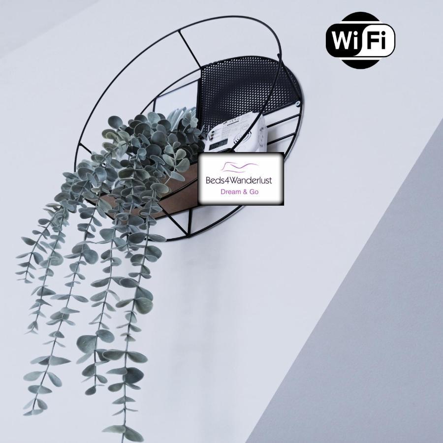 Detente & Jardin By Beds4Wanderlust - Charmant T2 Avec Jardin - Gare Plaisir-Grignon, Versailles 20Km Εξωτερικό φωτογραφία