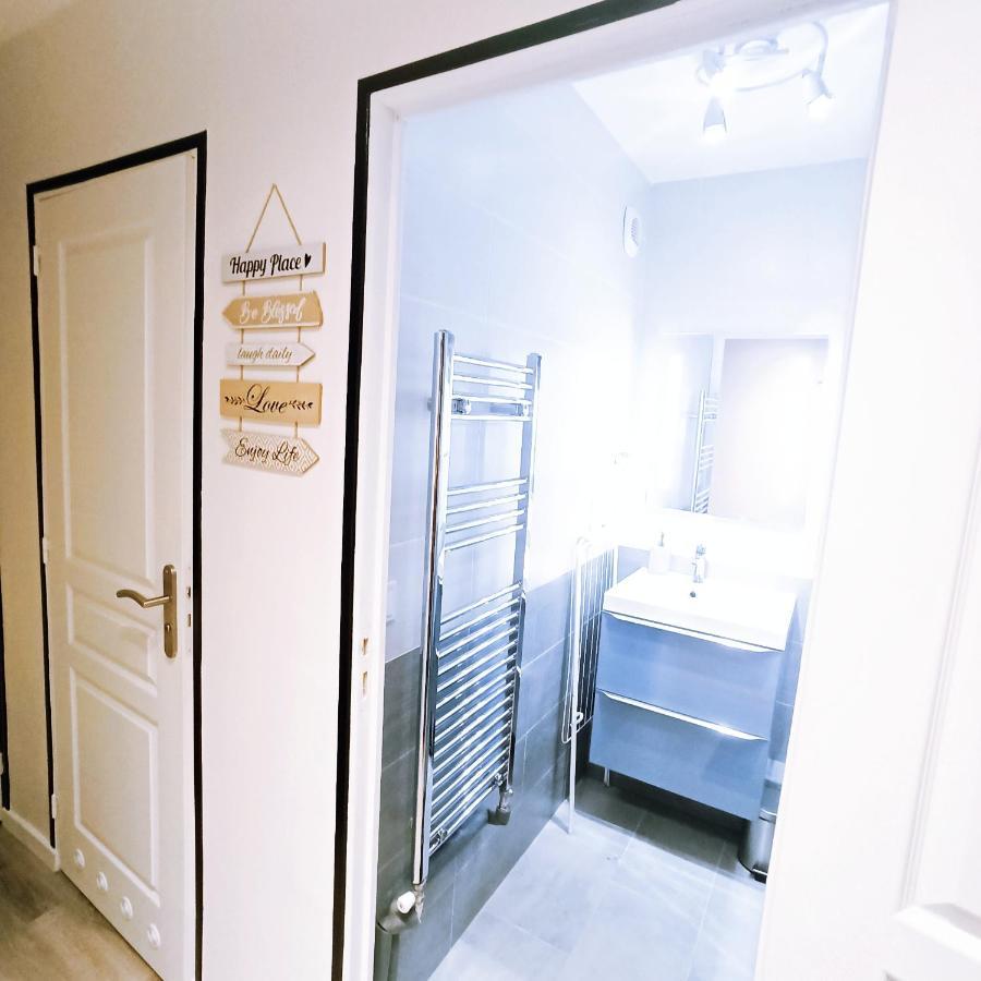 Detente & Jardin By Beds4Wanderlust - Charmant T2 Avec Jardin - Gare Plaisir-Grignon, Versailles 20Km Εξωτερικό φωτογραφία